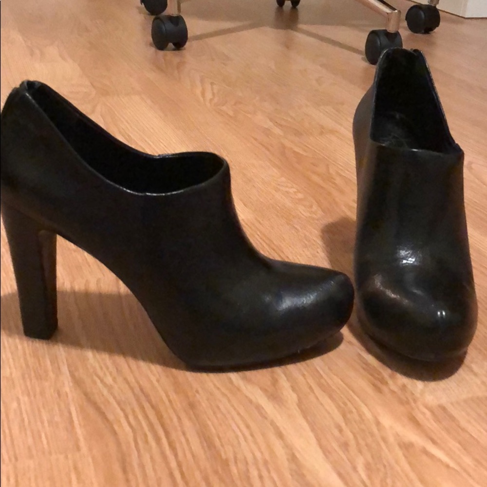 Franco Sarto The Artist Collection Leather Bootie